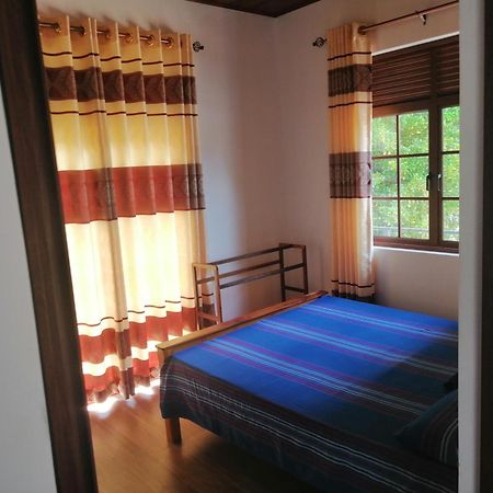 Ella Paradise Passara Bagian luar foto